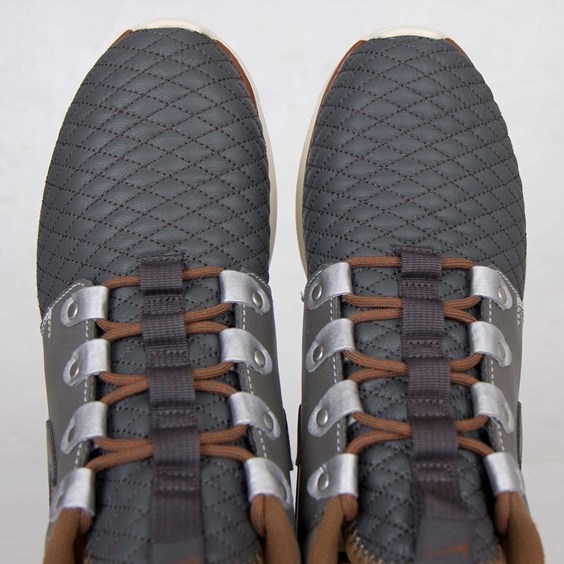 Nike Roshe Run Sneakerboot Qs Mercury Grey 01