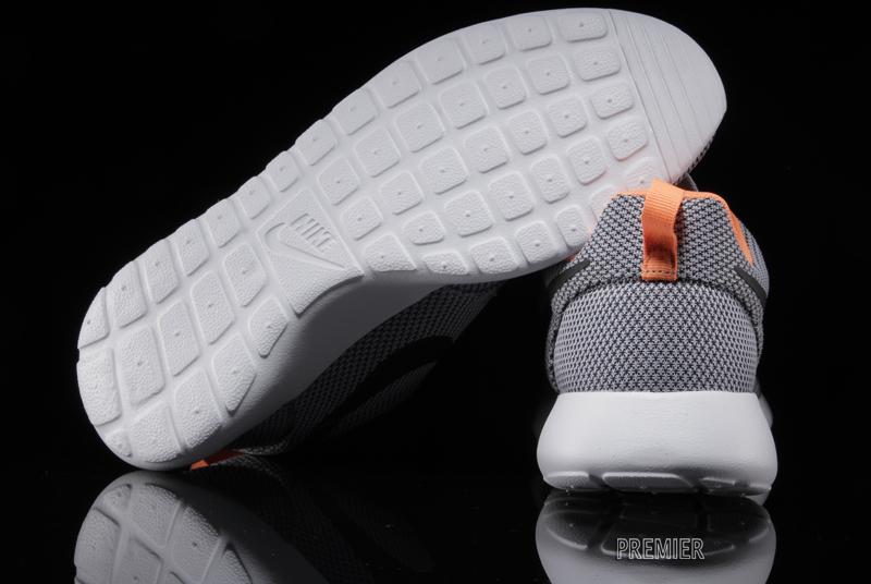 Nike Roshe Run Wolf Grey Black Atomic Orange 03