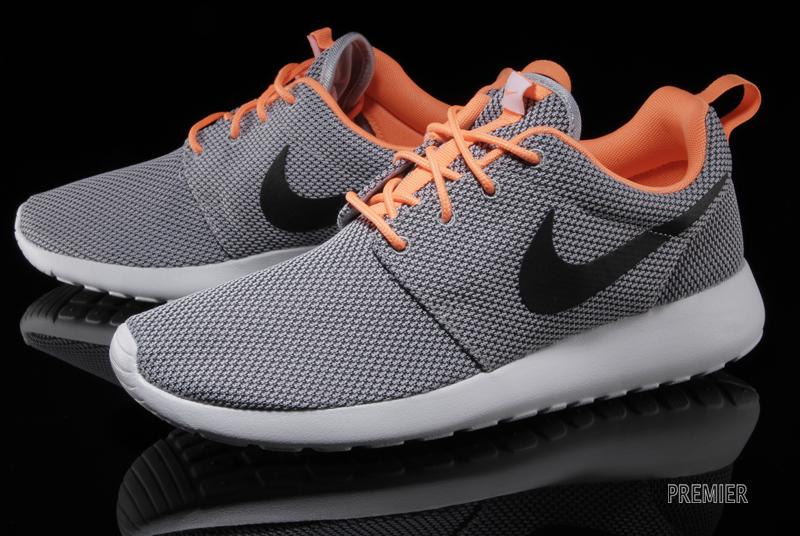 Nike Roshe Run Wolf Grey Black Atomic Orange 05