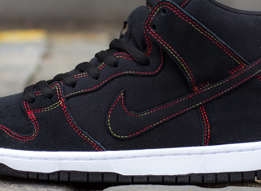 Nike Sb Dunk High Black Gradient Contrast Stitching