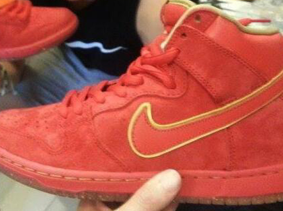 Nike SB Dunk High “Year of the Horse”