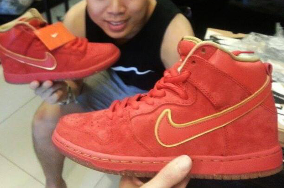 Nike dunks year on sale of the horse