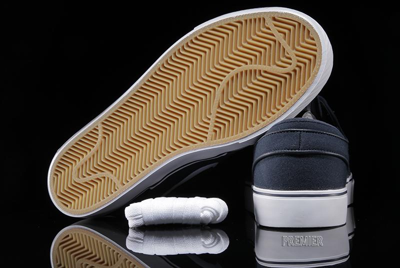 Nike Sb Zoom Stefan Janoski Canvas Obsidian White 01