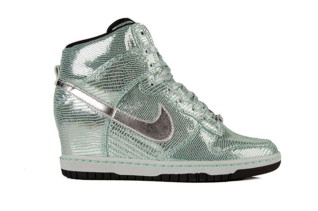 Nike Wmns Disco Ball Pack 01
