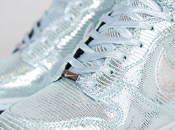 Nike WMNS Dunk Sky Hi – Metallic Silver – Glacier Blue