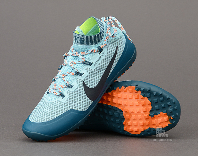 Nike Wmns Free Hyperfeel Run Trail Glacier Night Factor 02