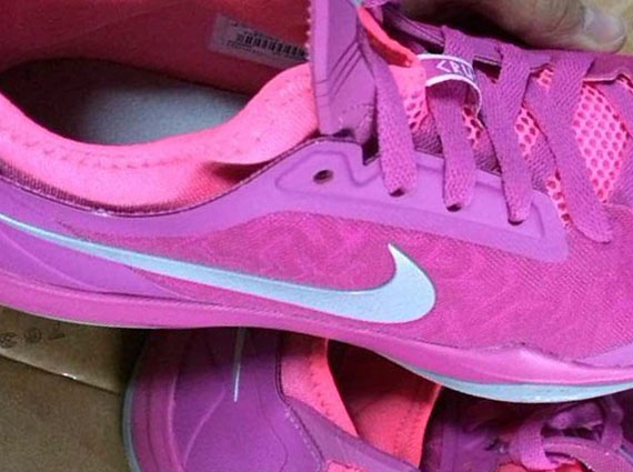 Nike Zoom Crusader “Think Pink”