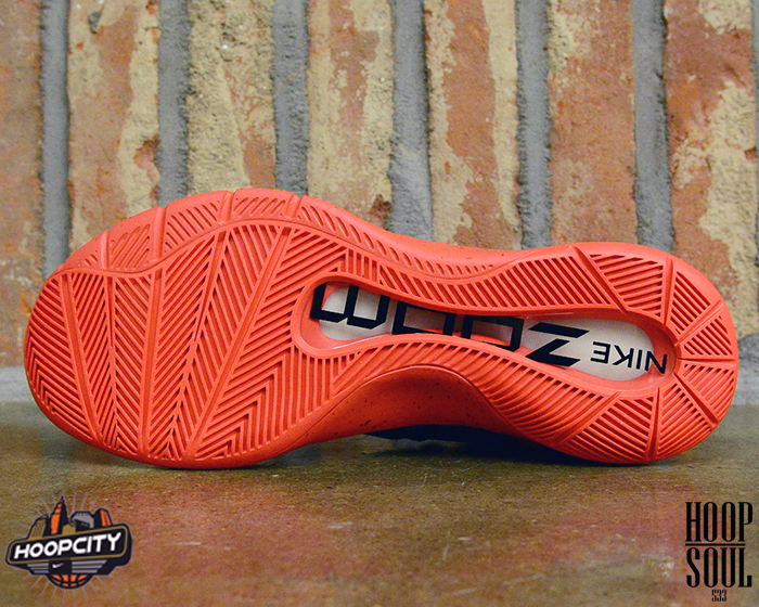 Nike Zoom Hyperrev Black Metallic Silver Light Crimson Wolf Grey 01