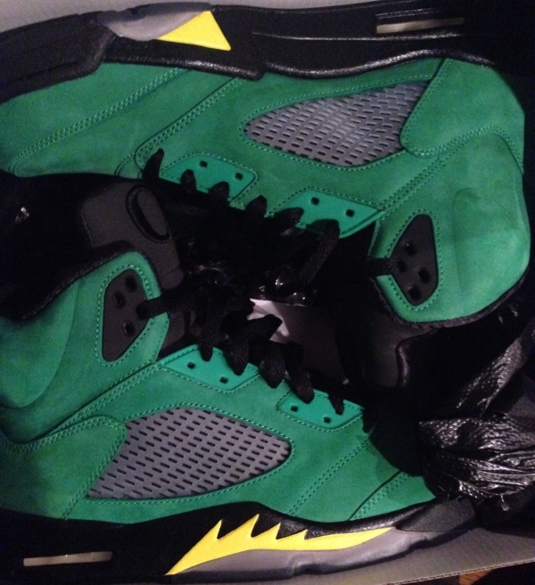 Oregon Air Jordan 5s For Sale 03