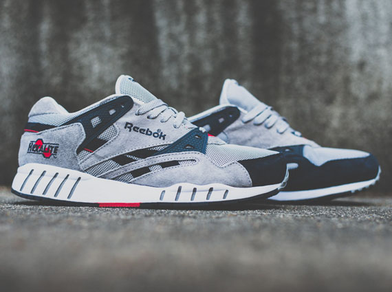 reebok sole trainer grey