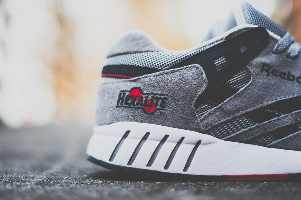 Reebok Sole Trainer Grey Black Red 06