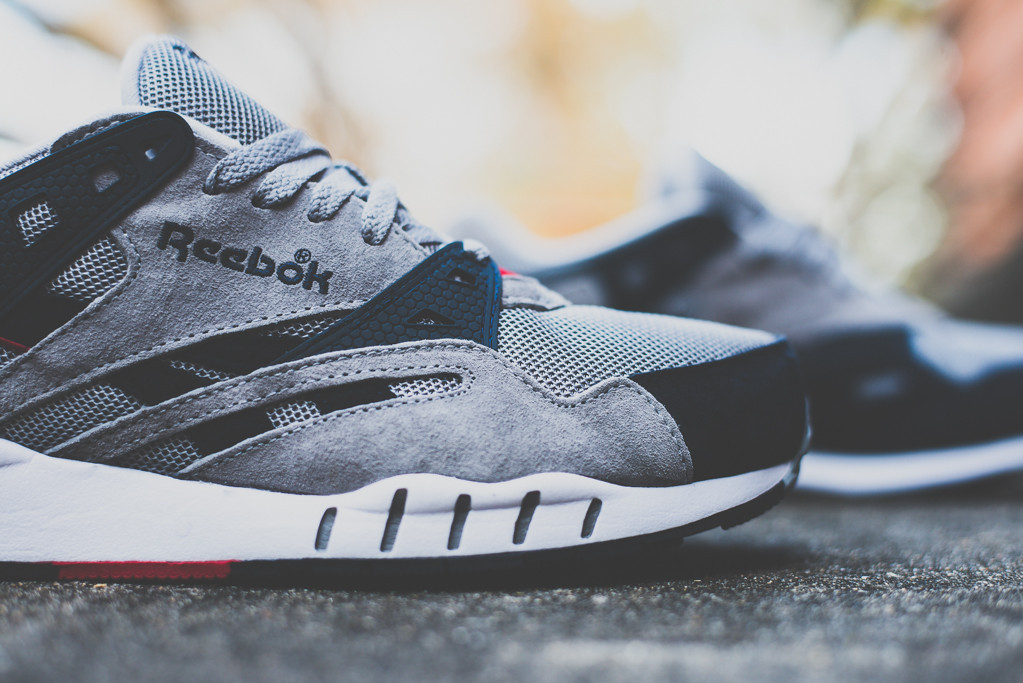 Reebok Sole Trainer Grey Black Red 07