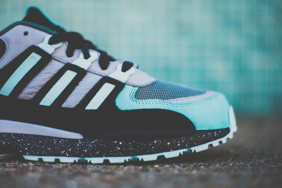 adidas torsion sneaker freaker