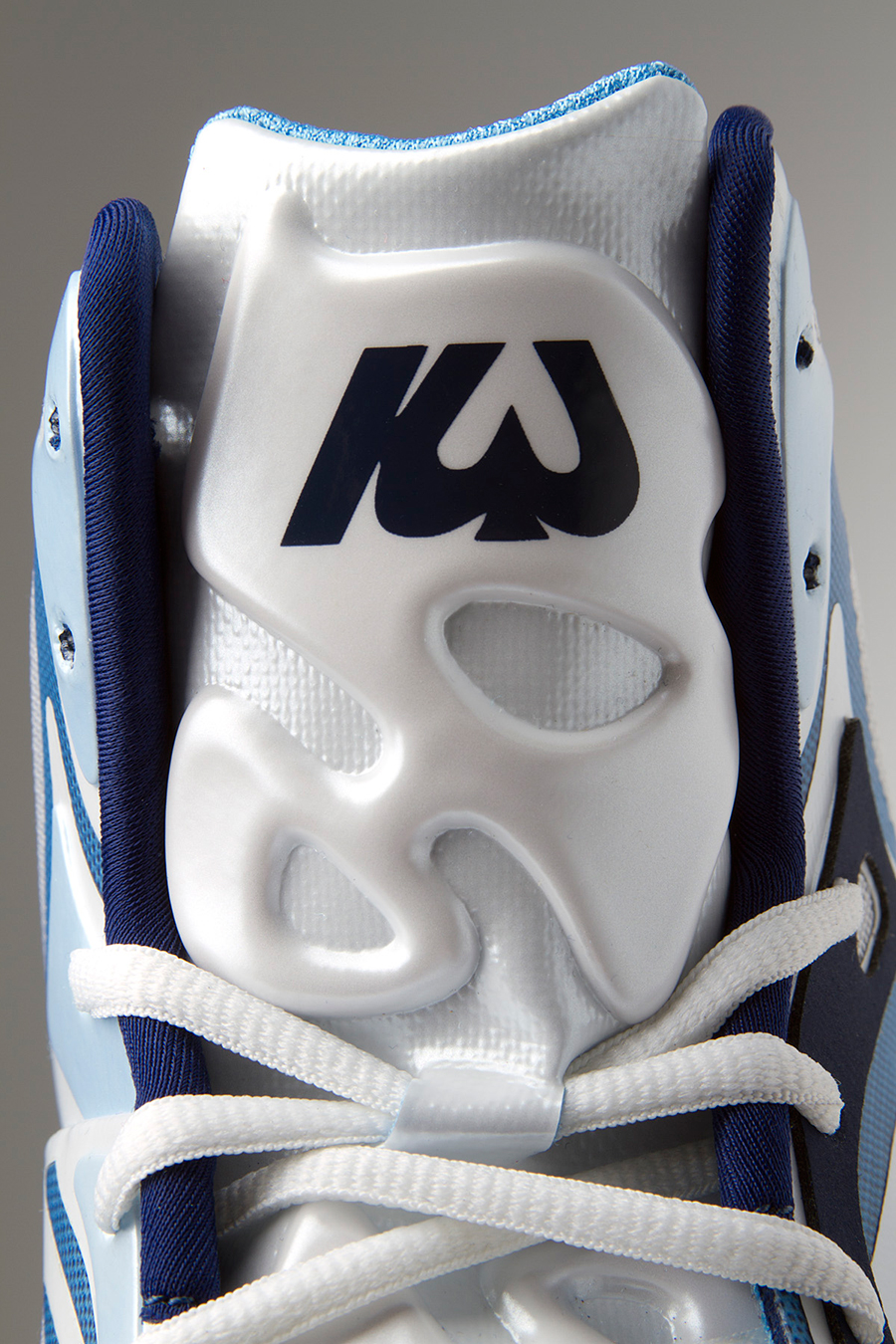 Under Armour Spine Anatomix Kemba Walker Pe 5