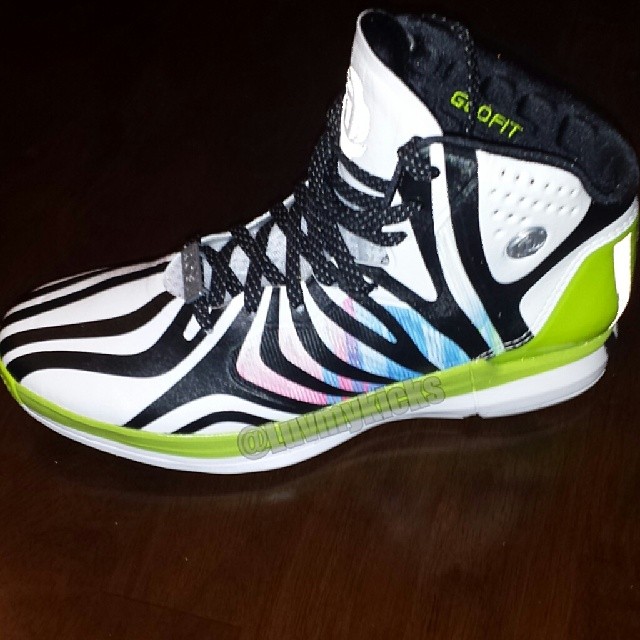 Adidas D Rose 4 5 Messi 02