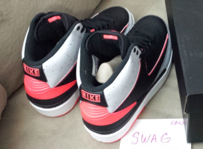 Jordan 2s Infrared Speckle Black 01