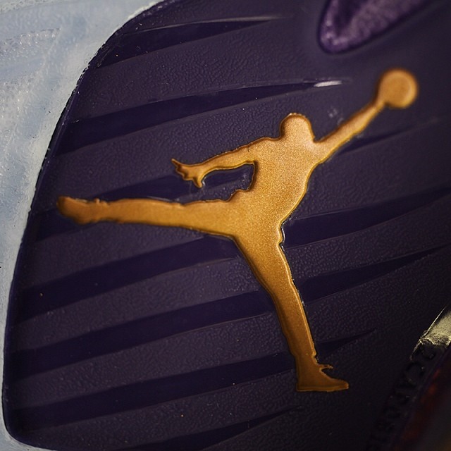 Jordan Cp3 Vii Red Purple Speckle 01