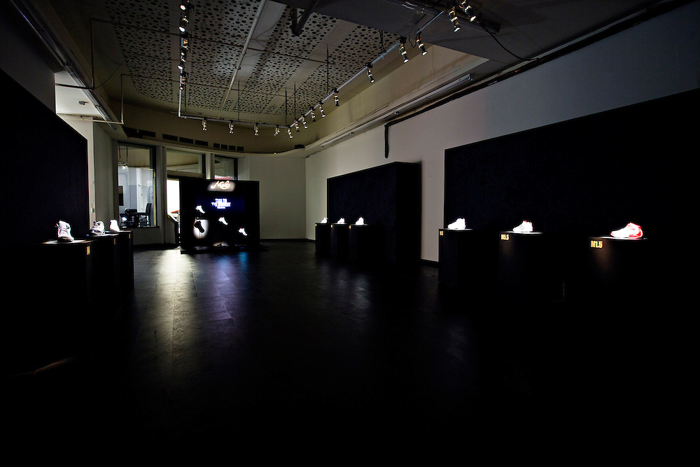 Jordan Melo M10 Terminal 23 At Cafe Rouge 02