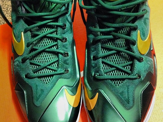 Nike LeBron 11 "SVSM" PE