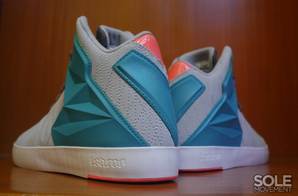 Miami Vice Nike Lebron 11 Nsw 4