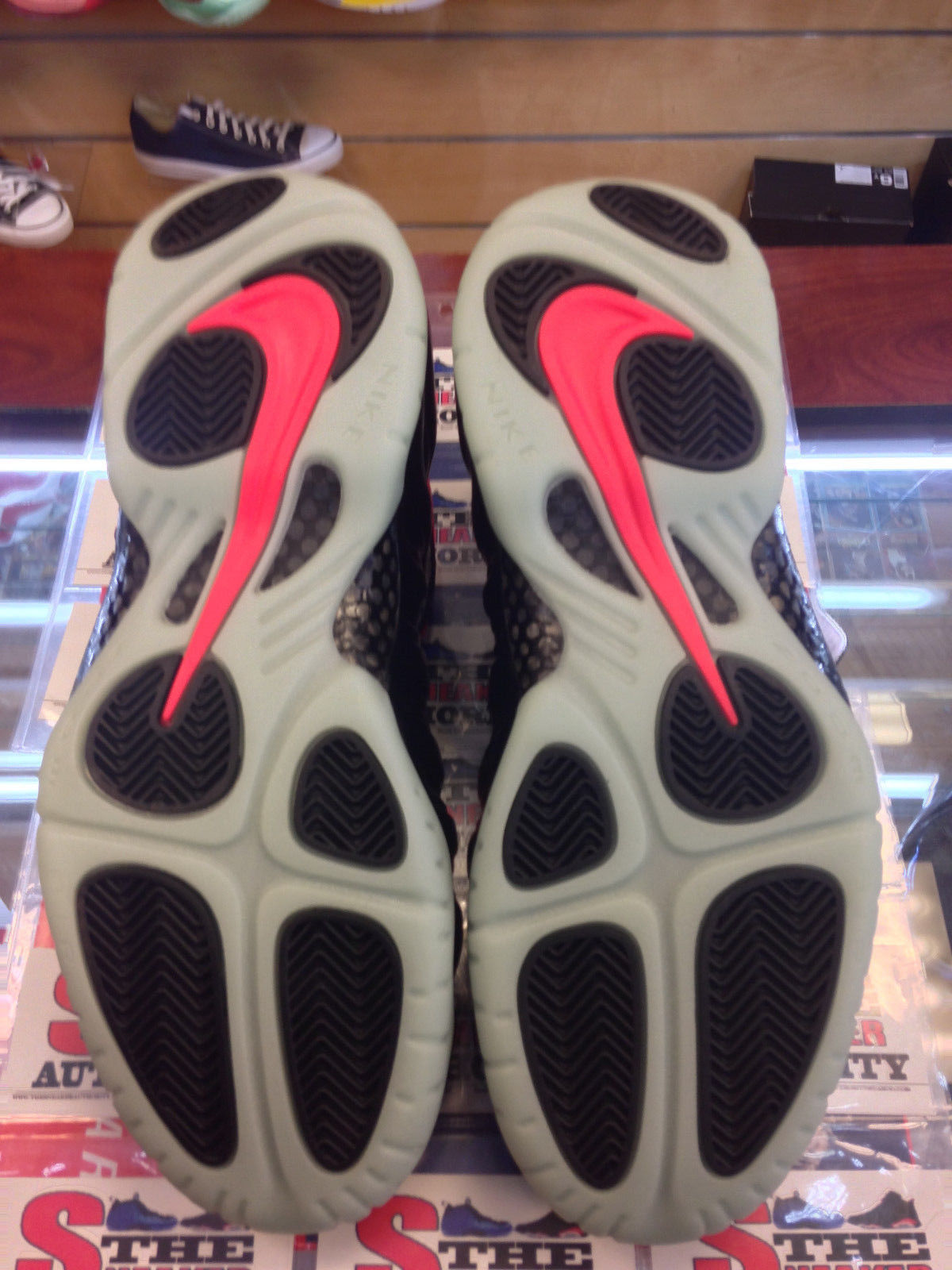 Nike Air Foamposite Pro Yeezy Early Ebay 05