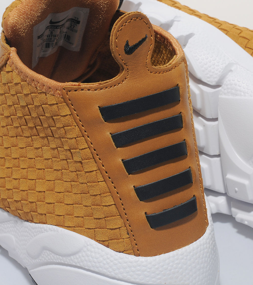 Nike Air Footscape Desert Chukka Woven Bronze 04