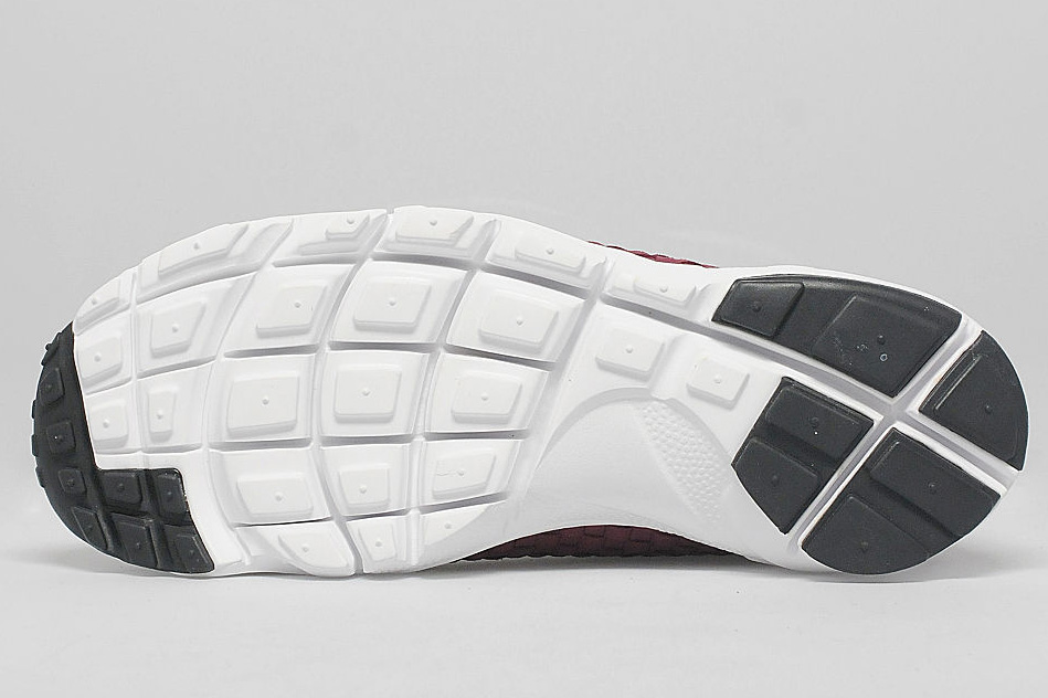 Nike Air Footscape Desert Chukka Woven Burgundy 03