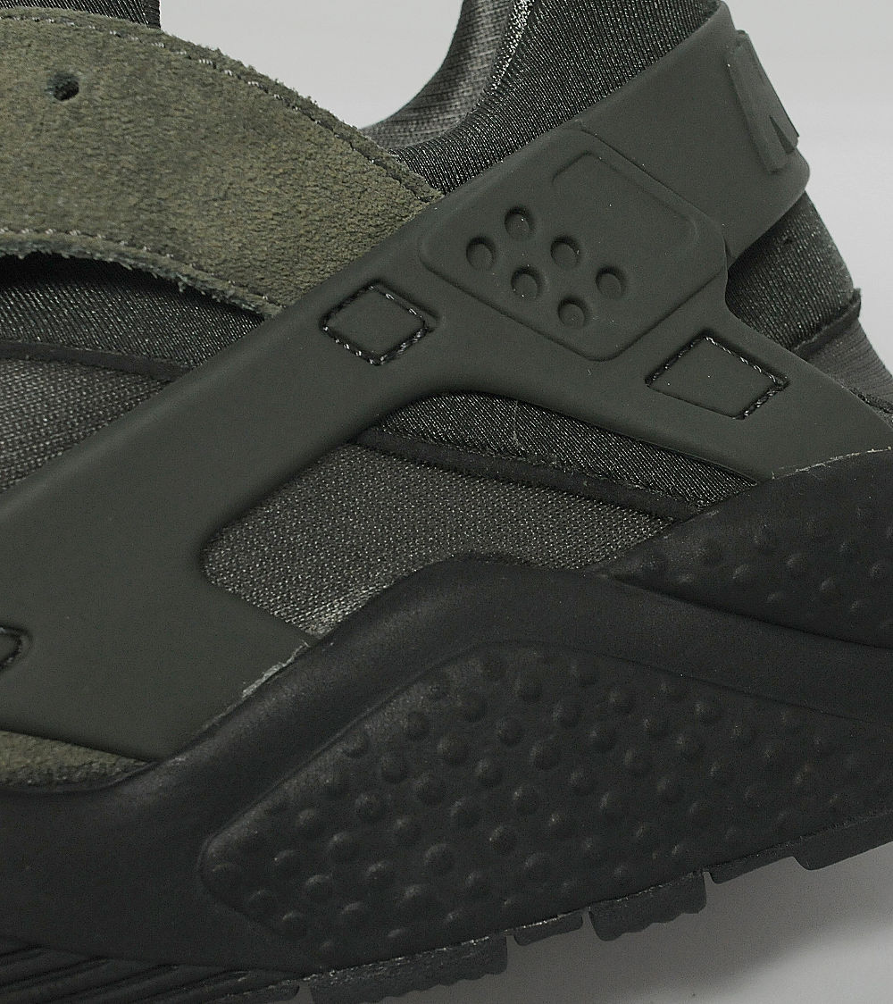Nike Air Huarache Cargo Green Sequoia Green Neon 06