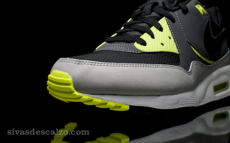 Nike Air Max Light Essential Black Grey Volt 02