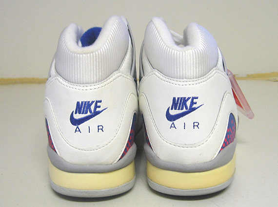 nike air tech challenge 2 og white blue red 10