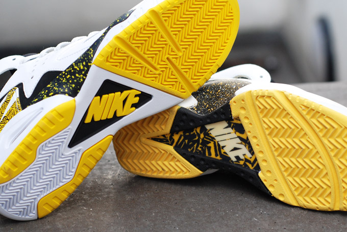 Nike Air Tech Challenge Huarache Original Vs Retro 04
