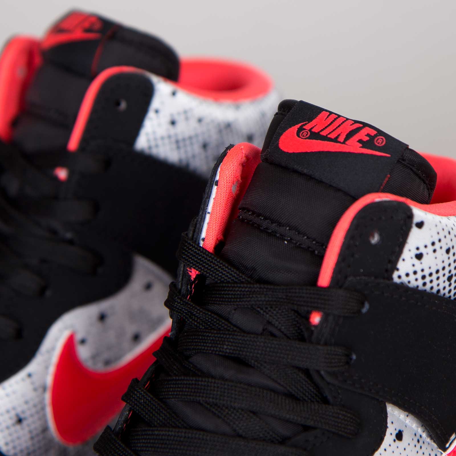 Nike Dunk Sky Hi Valentines Day 05