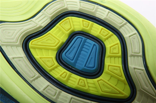 Nike Flyknit Lunar 2 Volt Blue 02