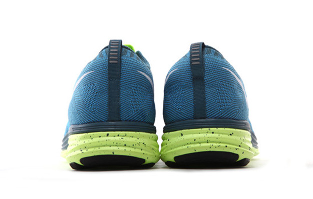 Nike Flyknit Lunar 2 Volt Blue 06