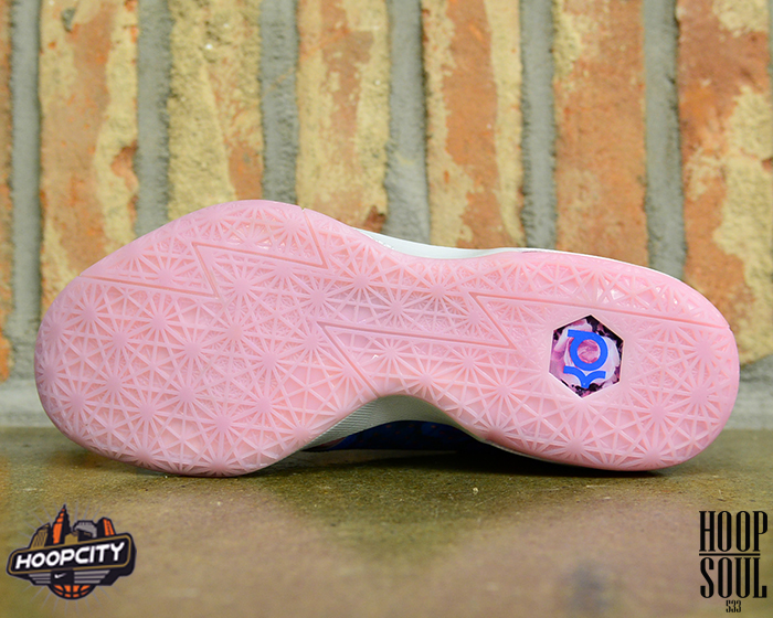Nike Kd 6 Supreme Light Arctic Pink Photo Blue Vivid Pink 3