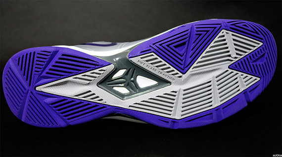 Nike Kobe Venomenon 4 Grey Purple 3
