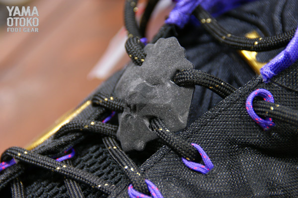 Nike Lebron 11 Bhm Anthracite Metallic Gold Purple Venom 11