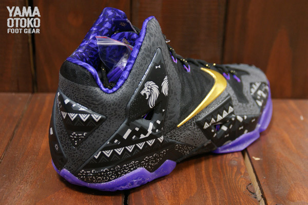 Nike Lebron 11 Bhm Anthracite Metallic Gold Purple Venom 4