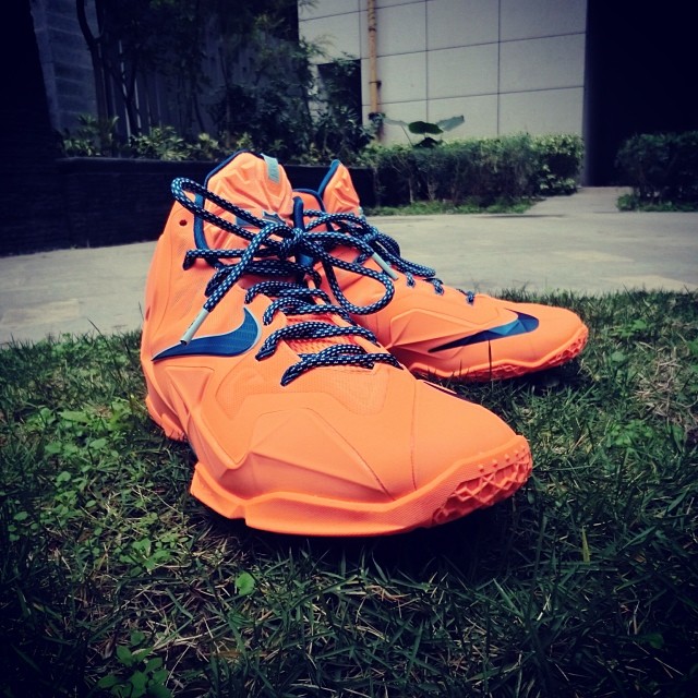 Nike Lebron 11 Knicks On Feet 01