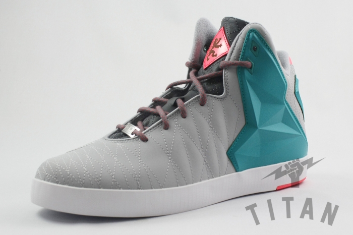 Nike Lebron 11 Nsw Lifestyle Miami Vice 01