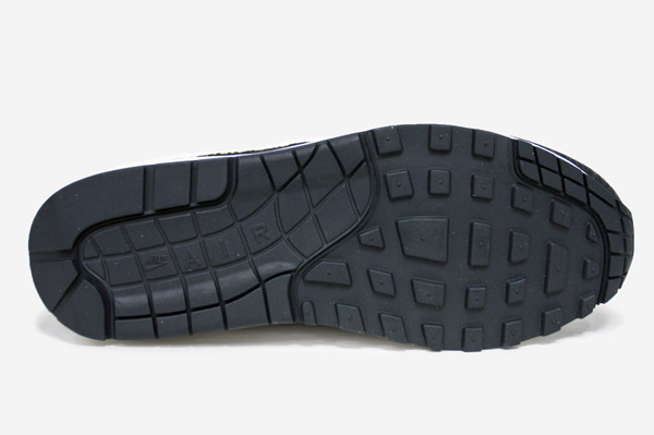 Nike Sportswear Geometric Pack 02