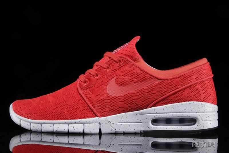 Nike Stefan Janoski Max Light Crimson Available 02
