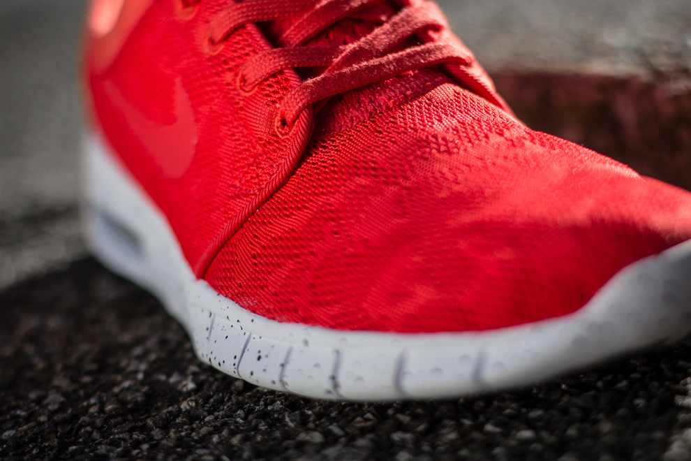 Nike Stefan Janoski Max Light Crimson White 03