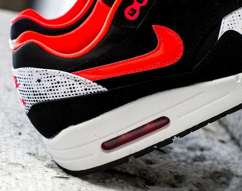 Nike Wmns Air Max 1 Qqh 04