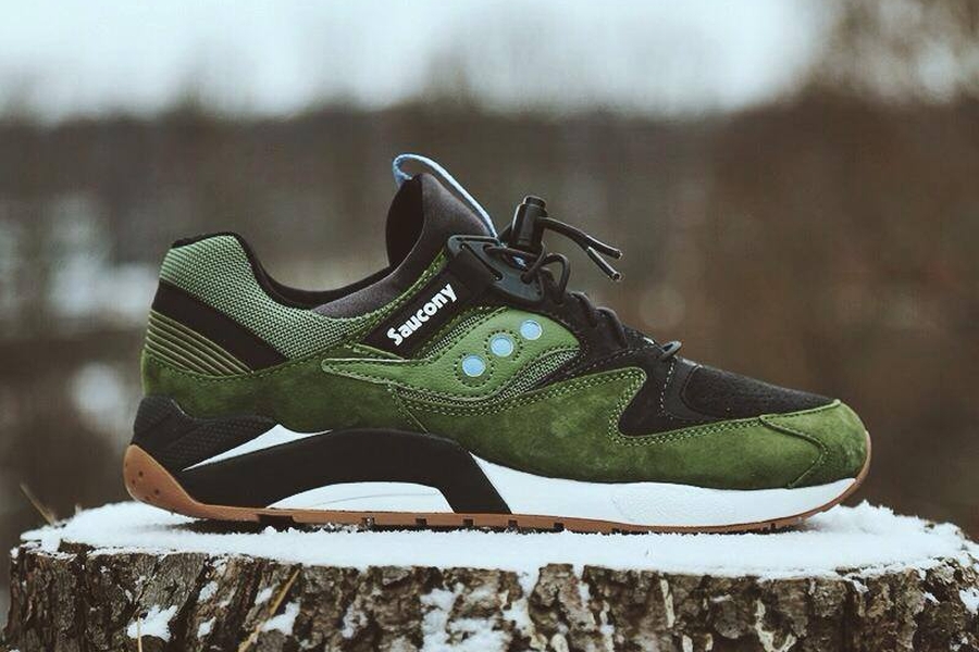 Saucony grid shop 9000 three dots