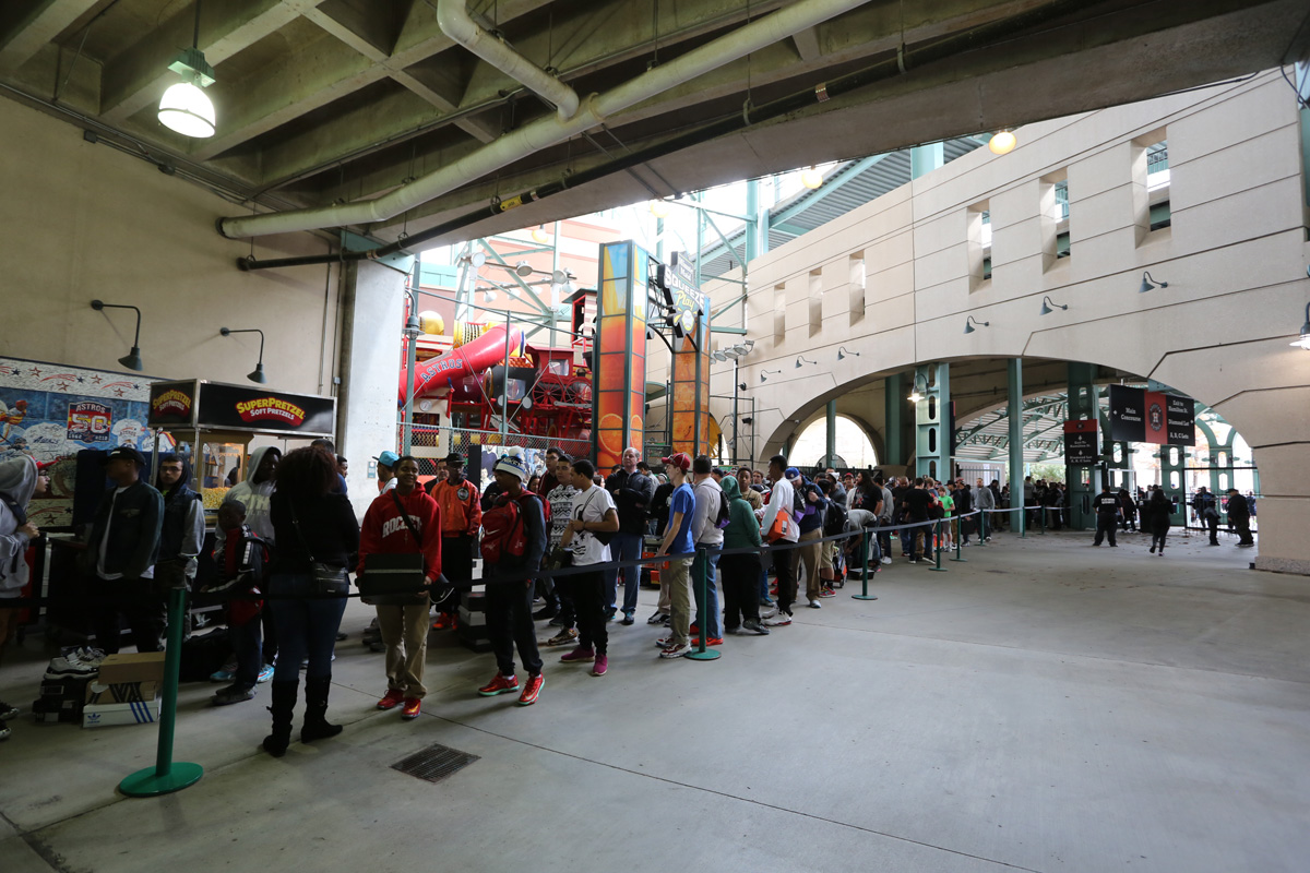 Sneaker Con January 2014 03