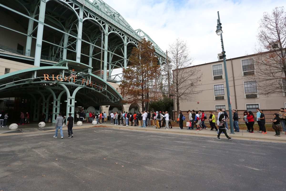 Sneaker Con January 2014 41