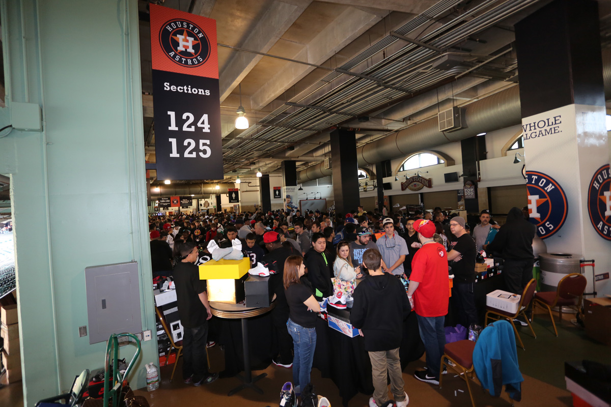 Sneaker Con January 2014 68