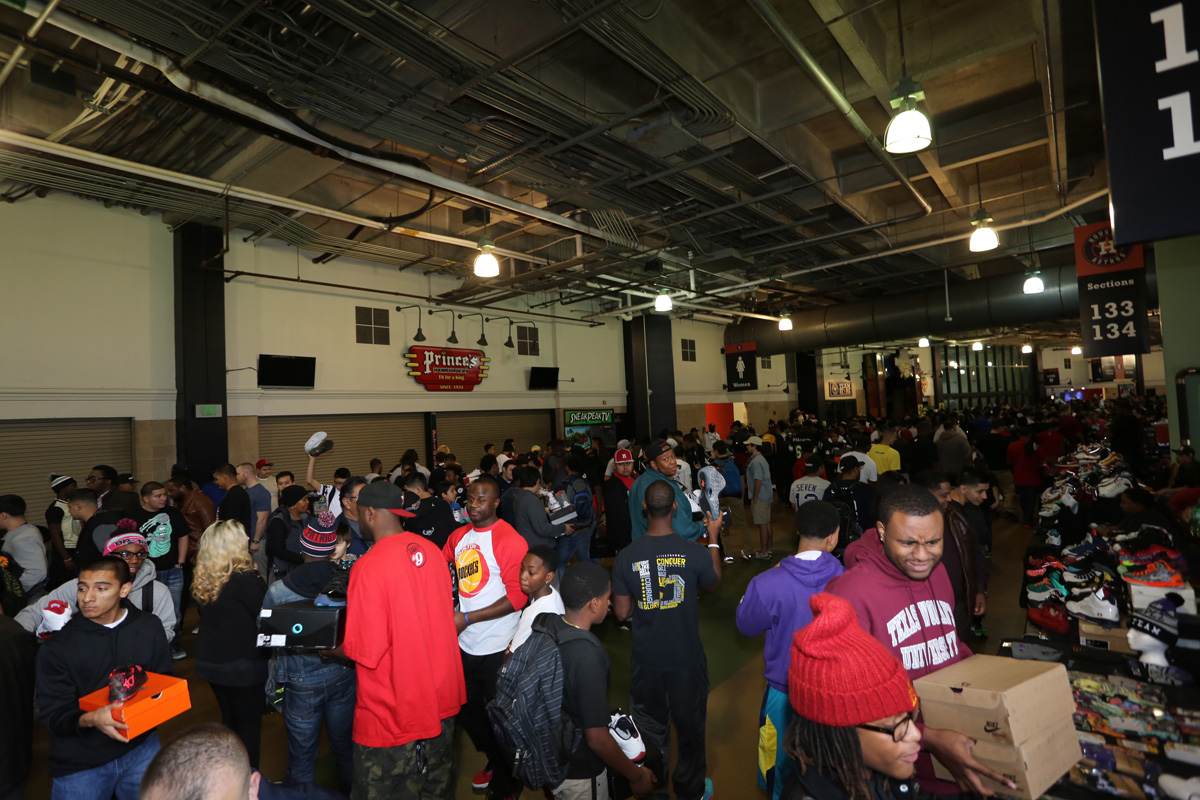 Sneaker Con January 2014 90