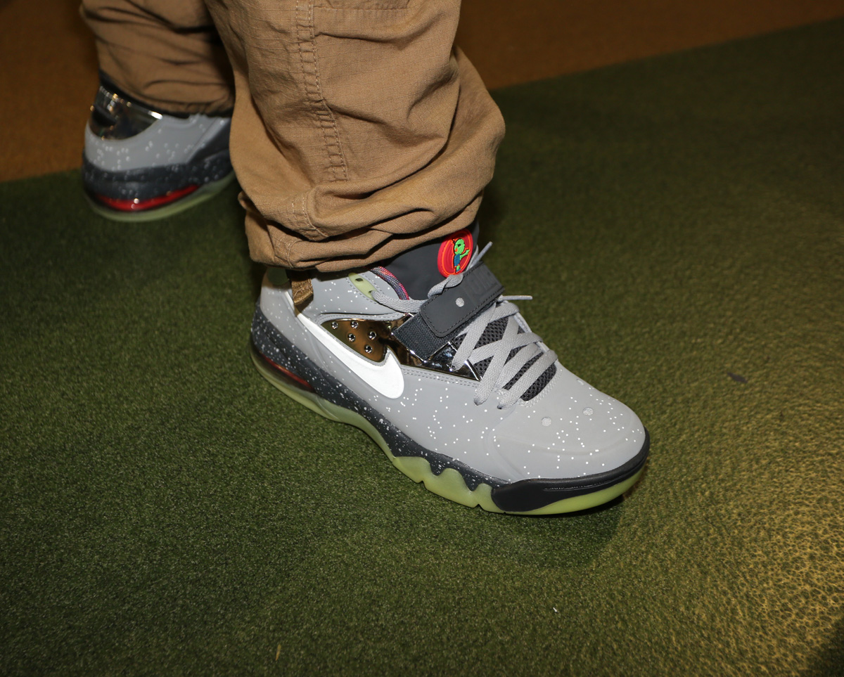 Sneaker Con January 2014 On Feet 255